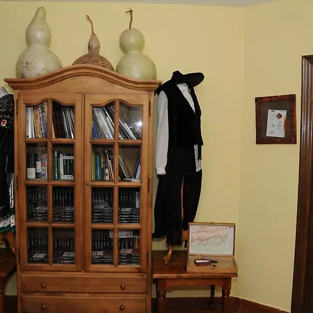 Casa de hóspedes El Manantial De Gredos 2*