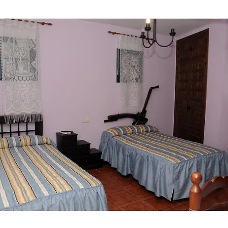 El Manantial De Gredos 2*