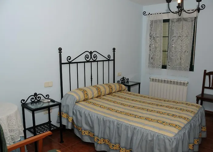 El Manantial De Gredos 2*