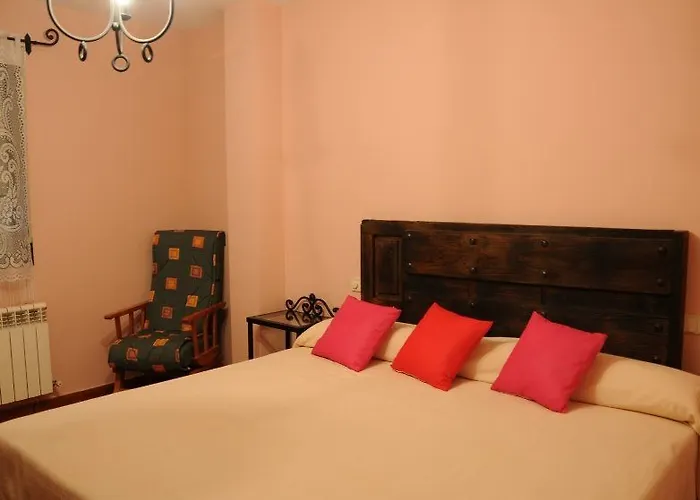 El Manantial De Gredos Gæstehus 2*